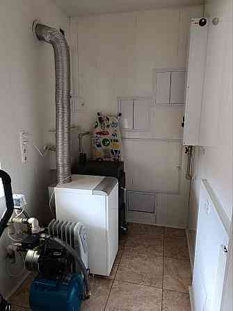 Продам 2-х Дом 270м2. (ул.Рылеева,Калининский р-н - VIP) Донецк