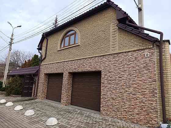 Продам 3-х Дом - 360м2 (ул. Рылеева, Калининский р-н - VIP) Донецк