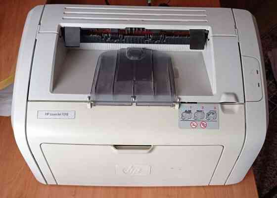 Лазерный принтер HP LaserJet 1018 + сканер Epson Perfection v10. Донецк