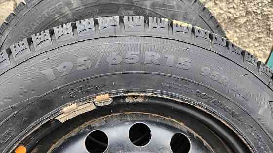 Продам комплект новой резины на оригинальных корейских штампах R15. Донецк