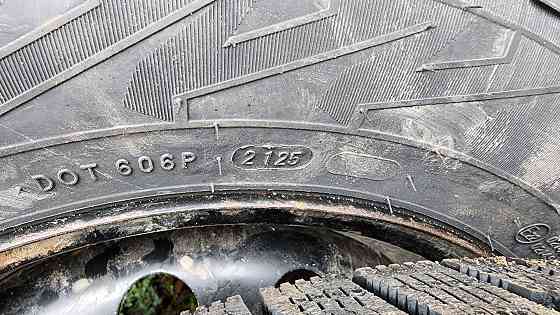 Продам комплект новой резины на оригинальных корейских штампах R15. Донецк