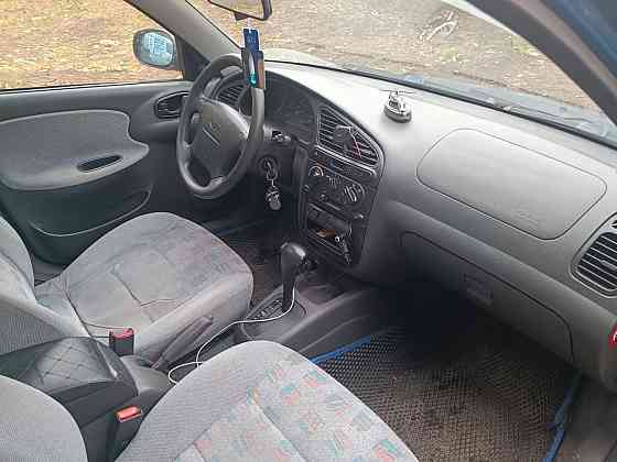 Продаю автомобиль Донецк