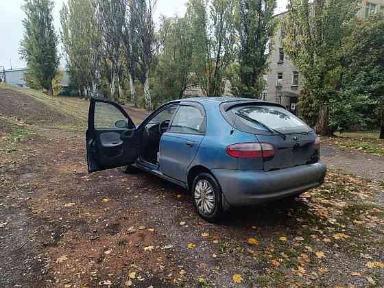 Продаю автомобиль Донецк