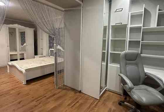 Сдаю шикарную трехкомнатную квартиру в Куйбышевском районе. Донецк