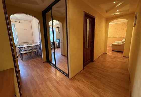 Сдается уютная двухкомнатная квартира в Пролетарском районе. Донецк