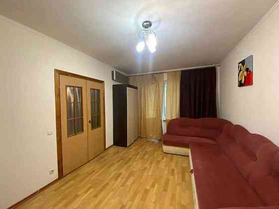 Сдается 2-х комнатная квартира в Ленинском районе ориентир стадион Металлург Донецк