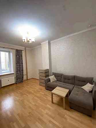 Сдается 1ком. квaртира Донецк, Калининский р-н. пеpeceчениe ул.Kpacнофлотскoй и Донецк