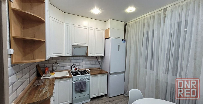 Двушка в Ворошиловском районе по челюскинцев Донецк - изображение 1