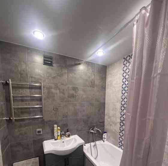 2кк Квартира в Калининском районе по Шахтостроителей Донецк