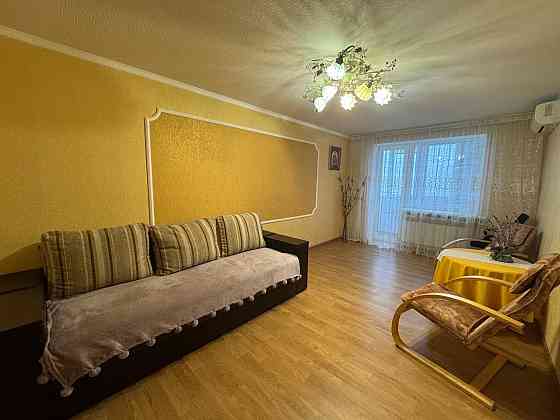 Продажа 2-х комнатной квартиры, Площадь Бакинских Комиссаров! Документы Готовы !! Донецк