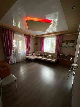 Сдаю двушку в Калининском районе по Бульвару Шевченко на пересечении с Бульваром Шахтостроителей. Донецк