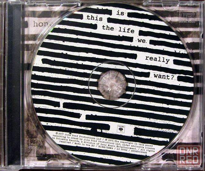 CD-audio - Roger Waters - Is this the life we really want? Макеевка - изображение 4