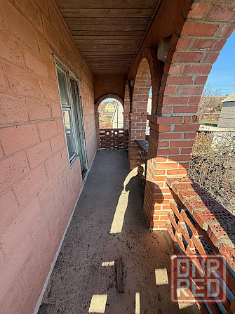 Продается с гаражом трёххкомнатный двухэтажный дом в селе Андреевка Донецк - изображение 7