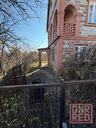 Продается с гаражом трёххкомнатный двухэтажный дом в селе Андреевка Донецк - изображение 2