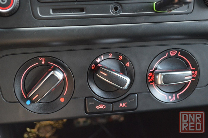 Оригинальные ручки блока отопителя и кондиционера VW Polo Донецк - изображение 8