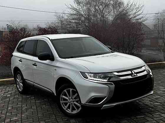 в продаже Mitsubishi outlander 2015 года выпуска! Донецк