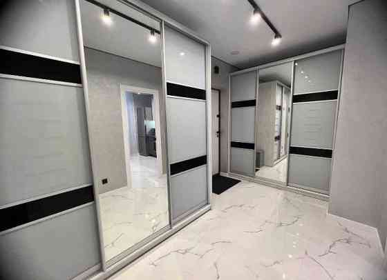 Донецк пр Ильича Ворош р-н 1ком кв Без комиссии Донецк