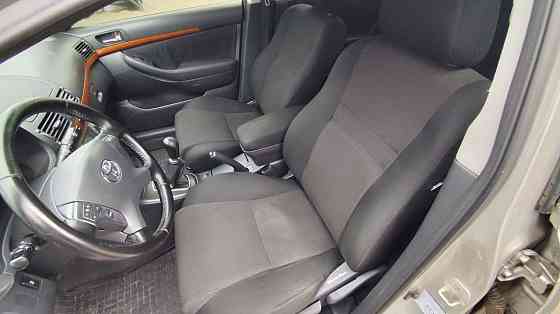 Тойота Авенсис 1.8 механика 2007 год Донецк