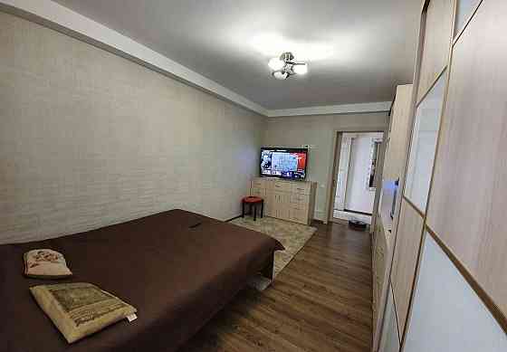 Сдам 2-комнатную квартиру в Калининском районе, Грузия. Донецк