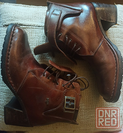 Ботинки Испания Донецк - изображение 1