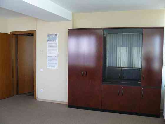 Аренда: Офис - 77 м2, из 2-х кабин, в центре Донецка Донецк