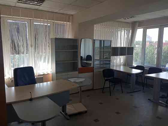 Аренда: Офис - 76 м2, из 3- кабин, ариентир Белый Лебедь Донецк