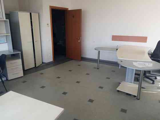 Аренда: Офис - 76 м2, из 3- кабин, ариентир Белый Лебедь Донецк