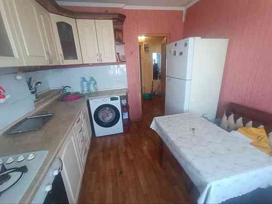 Сдам трехкомнатную квартиру Восточный Мариуполь