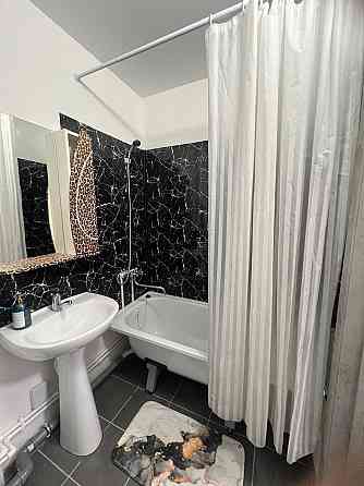 Сдаётся студия, около 35 м. Левобережный район, ориентир, Тарутовские дома. Мариуполь