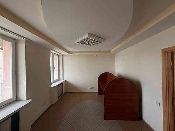 Сдам офис 2 центр города проспект 25 летия ркка 1в 96кв м Донецк