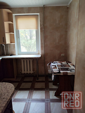 Сдается уютная 1- комнатная квартира,Буденновский район, улица 230-й Стрелковой Дивизии Донецк - изображение 2