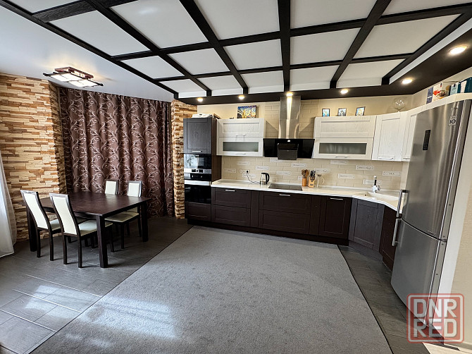 Сдаётся двухкомнатная квартира Калининский р-н Проспект Ильича 19а. Вода+накопитель = постоянно Донецк - изображение 1