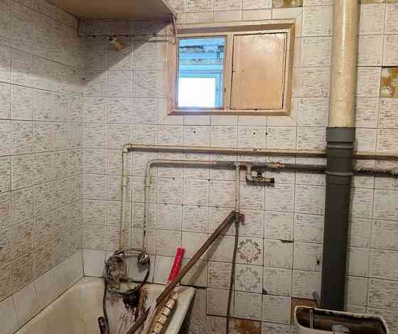 Продам 2к.кв. Брежневка. Киевский район. Ориентир Киевский ровд. ул.Щорса. Донецк