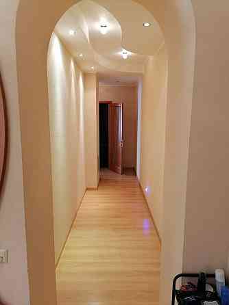 Крупногабаритная 3к кв. с ремонтом в центре!!! Донецк