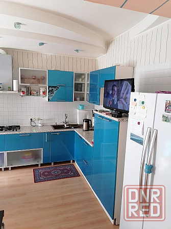 Крупногабаритная 3к кв. с ремонтом в центре!!! Донецк - изображение 2