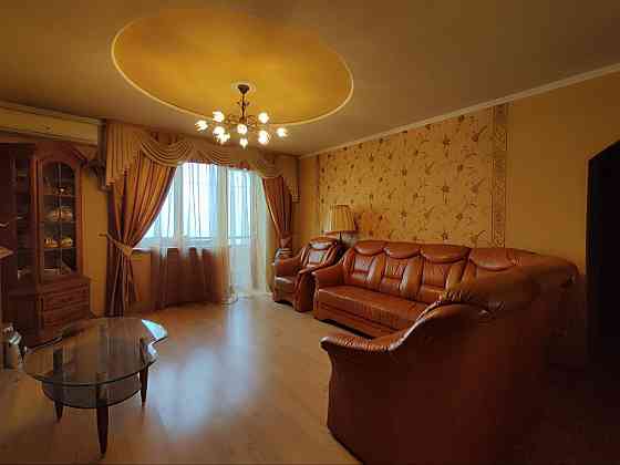 Продам 3-х ком. квартиру в Кировском р-не Донецка. Текстильщик. Донецк