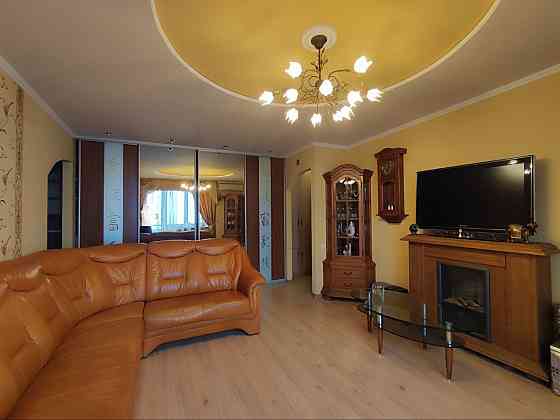 Продам 3-х ком. квартиру в Кировском р-не Донецка. Текстильщик. Донецк