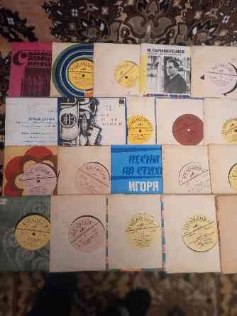 Пластинки ссср маленькие,много,в идеальном сост,твёрдые и мягкие Донецк