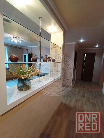 3-к центр м-н Центральный т Макеевка - изображение 1