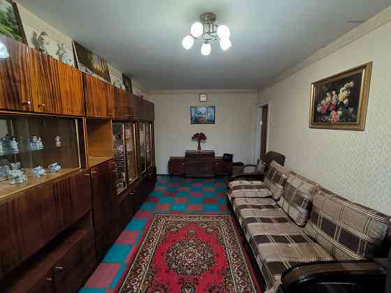 2 к кв, Калининский рынок Донецк