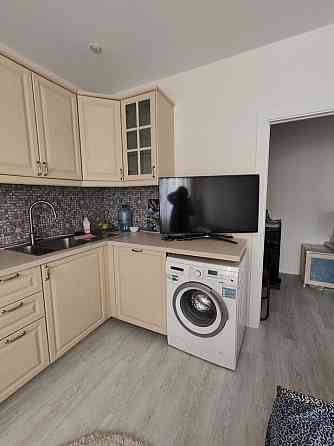 Сдам 1-комнатную квартиру в Ворошиловском районе, Белый Лебедь. Донецк