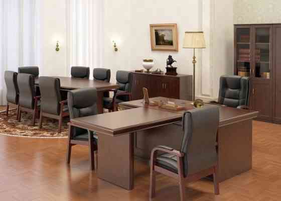 Столы, стулья, аксессуары все для офисной работы. Донецк