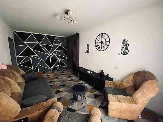 Сдаю 3-комнатную квартиру в г. Мариуполь, Кальмиусский район, 61м. Мариуполь