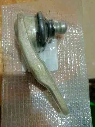 шаровой шарнир передней подвески в сборе 1102 2304024 Донецк