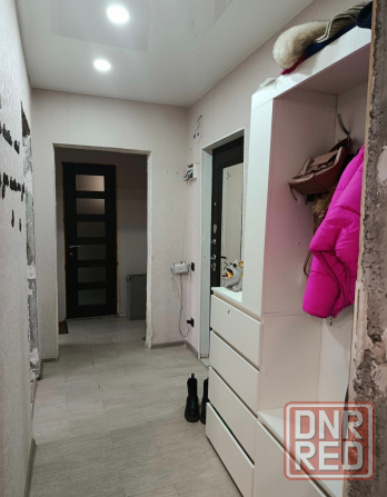 Продажа 2 комн. квартиры, м-н Зелёный Макеевка - изображение 5