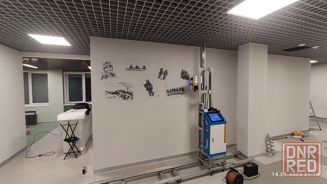 Продам вертикальный принтер для печати на стенах. Донецк - изображение 1