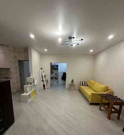 Двухкомнатная квартира Калининский район, улица Разенкова Донецк