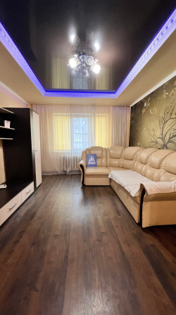 Продажа 3 комн. квартиры, м-н Зелёный Макеевка