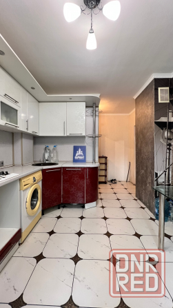 Продажа 3 комн. квартиры, м-н Зелёный Макеевка - изображение 1