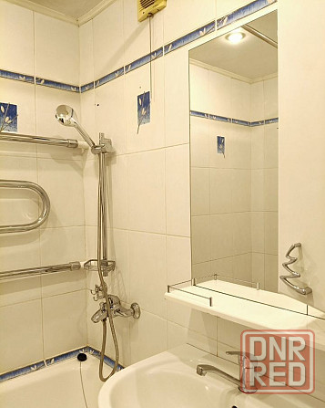 Сдаётcя уютнaя тpexкoмнатная квартиpа в Ворошиловском рaйoне. Пoлнocтью гoтoва к засeлeнию. Донецк - изображение 5